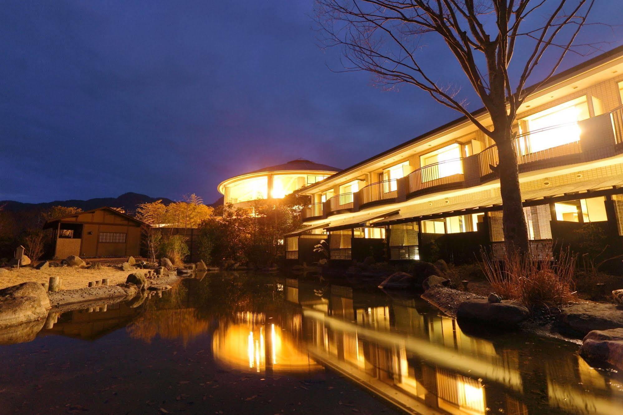 Hotel Yumeshizuku - Renovation From May 12 Until End Of July - Minamiaso Экстерьер фото